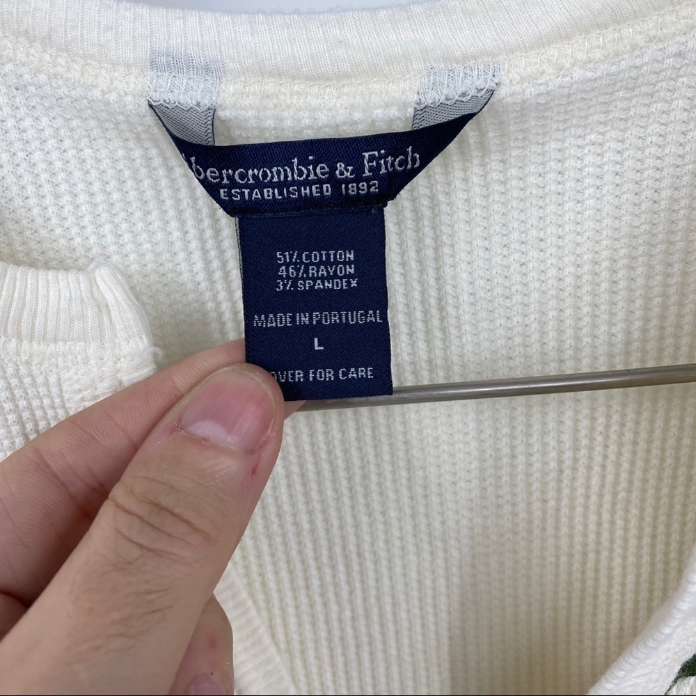Abercrombie & Fitch vintage embroidered thermal crop top L 90's Y2K - Picture 3 of 7